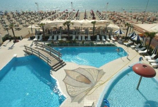 Vela Hotel Kryemëdhej Exterior foto